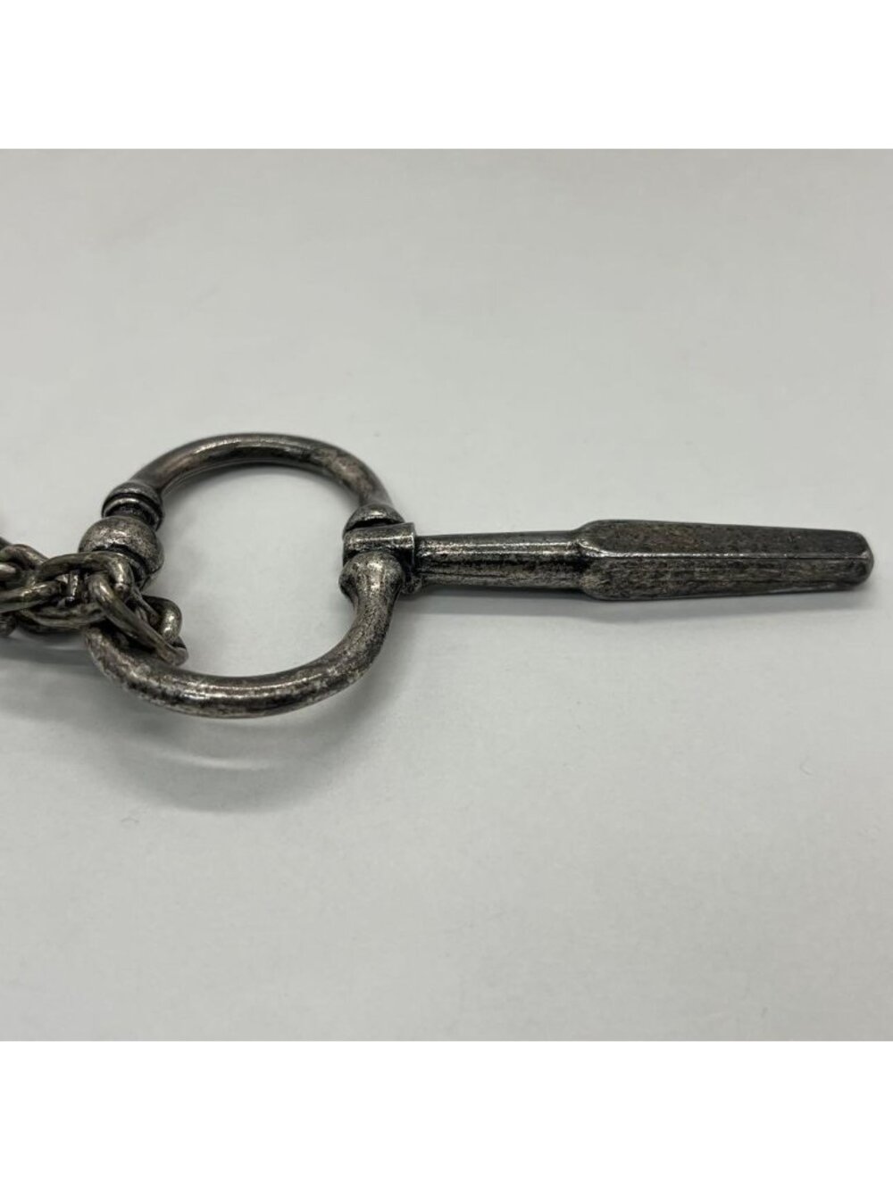 Saint Laurent Yves Key Motif Anchor Chain Necklace Metal - Picture 5 of 15